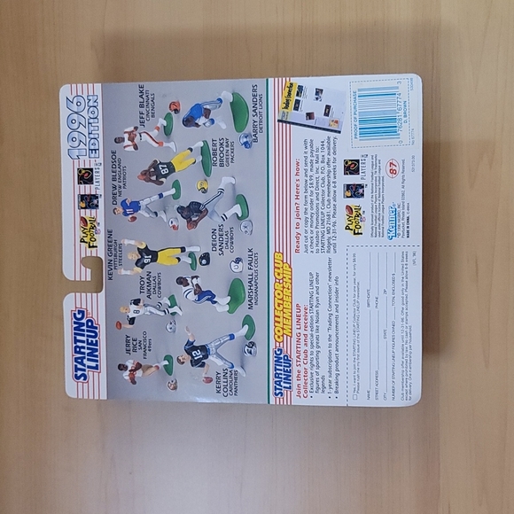 NFL Dave Brown 1996 Edition Starting Lineup Football Brand New - Picture 2 of 3